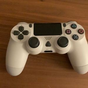 White bluetooth controller